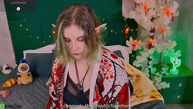 Candy-yeah online show from June 18, 2026, 1:15 am