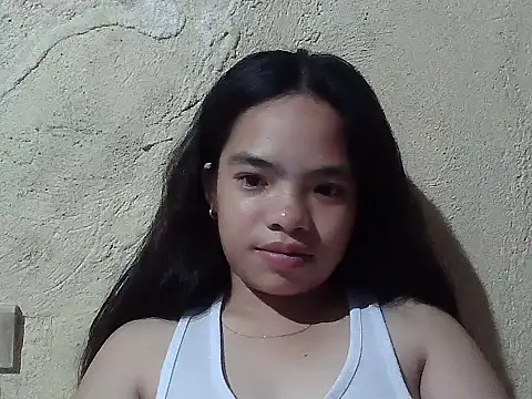 pretty gia online show from July 8, 2026, 3:56 pm