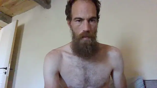 Snapshot of Viking_81 chatting on June 15, 2026, 9:42 am Viking 81 online show from June 15, 2026, 9:42 am