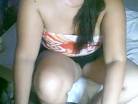 Snapshot of Sexy_asian87 chatting on August 3, 2026, 9:04 am Sexy asian87 online show from August 3, 2026, 9:04 am