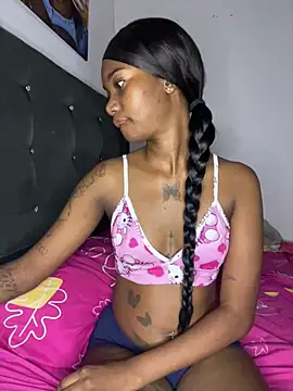 Snapshot of ShakiraThompss18 chatting on July 18, 2026, 11:19 am ShakiraThompss18 online show from July 18, 2026, 11:19 am