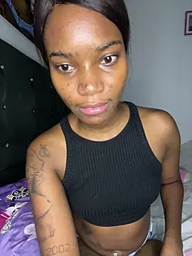 Snapshot of ShakiraThompss18 chatting on August 1, 2026, 5:16 am ShakiraThompss18 online show from August 1, 2026, 5:16 am