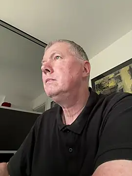 Snapshot of cumboy chatting on May 19, 2026, 1:07 pm cumboy online show from May 19, 2026, 1:07 pm