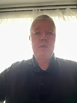 Snapshot of cumboy chatting on June 12, 2026, 9:29 am cumboy online show from June 12, 2026, 9:29 am