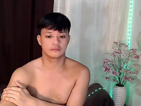 kingdomcum96 online show from July 8, 2026, 10:32 pm