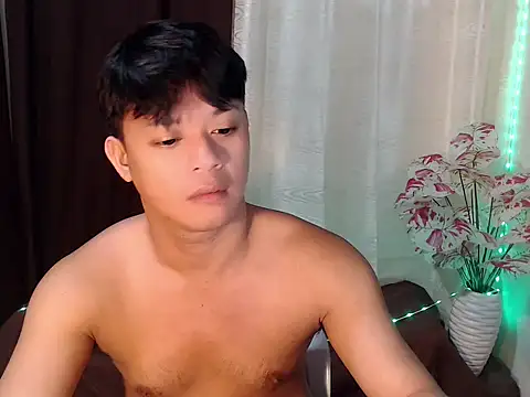 kingdomcum96 online show from July 19, 2026, 9:33 pm