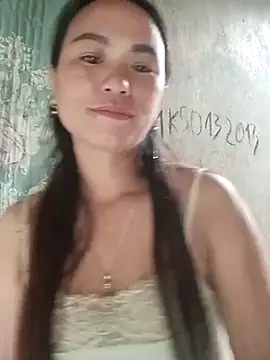 Snapshot of chychy113 chatting on August 5, 2026, 3:11 am chychy113 online show from August 5, 2026, 3:11 am