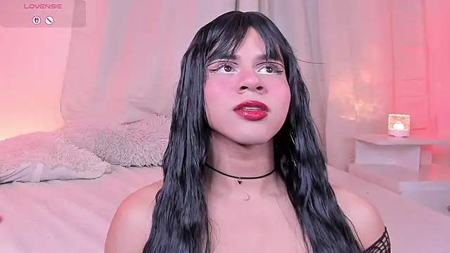 Snapshot of lana_moontt chatting on July 7, 2026, 11:52 pm lana moontt online show from July 7, 2026, 11:52 pm