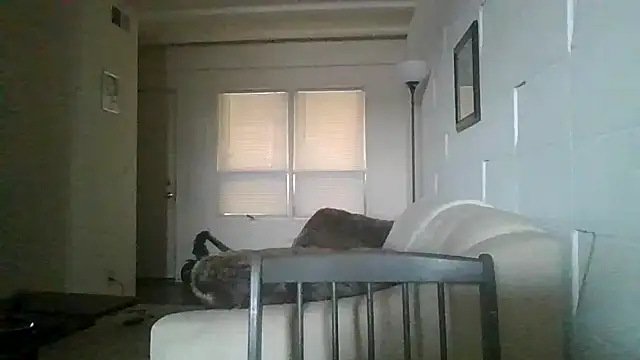 Snapshot of HotStraightDude chatting on June 22, 2026, 10:29 pm HotStraightDude online show from June 22, 2026, 10:29 pm