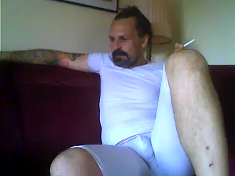 Snapshot of Stringer99Hot chatting on June 30, 2026, 6:30 pm Stringer99Hot online show from June 30, 2026, 6:30 pm