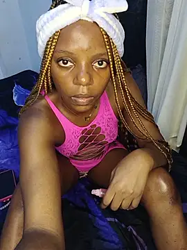 sweetlinah001 online show from June 18, 2026, 5:51 pm