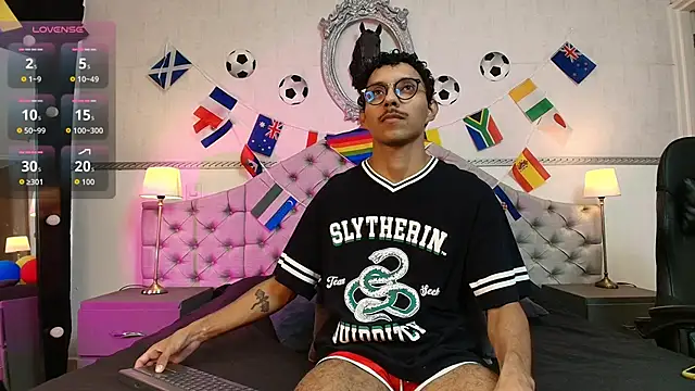 Snapshot of Twunk_miguel chatting on June 30, 2026, 7:36 pm Twunk miguel online show from June 30, 2026, 7:36 pm