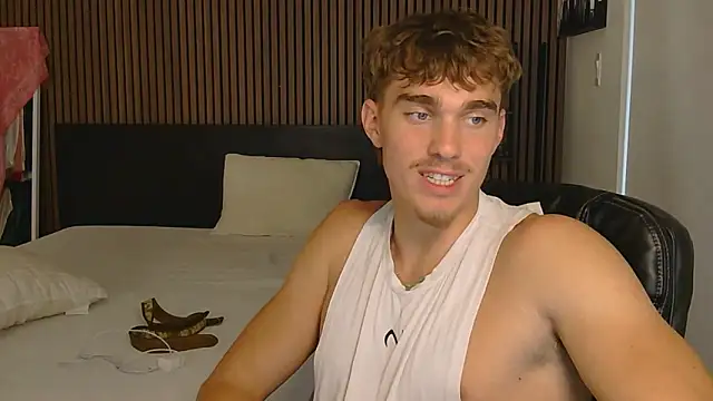 Snapshot of TheNicoRyder chatting on July 28, 2026, 11:48 pm TheNicoRyder online show from July 28, 2026, 11:48 pm