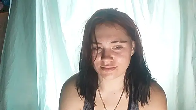 Snapshot of FayeWildman chatting on July 6, 2026, 8:10 am FayeWildman online show from July 6, 2026, 8:10 am