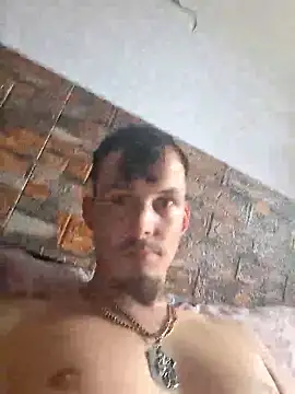 Snapshot of Doggy-Bobby chatting on June 19, 2026, 8:42 am Doggy-Bobby online show from June 19, 2026, 8:42 am