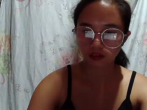 sophie 193 online show from June 25, 2026, 5:40 pm