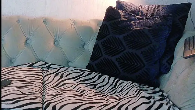 Snapshot of Katalyna_lee chatting on July 28, 2026, 6:20 pm Katalyna lee online show from July 28, 2026, 6:20 pm