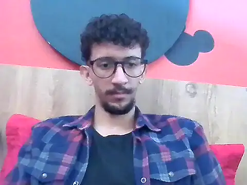 kngmah online show from June 29, 2026, 2:39 pm