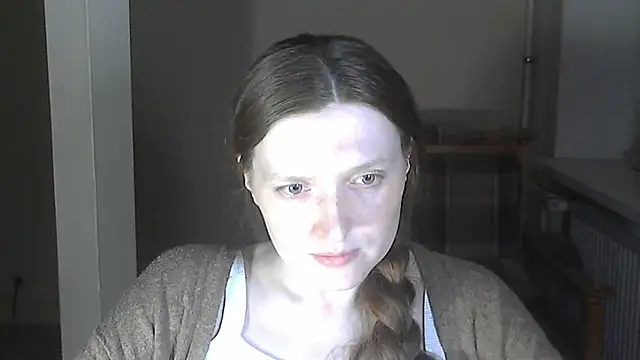 Snapshot of Holistic_woman chatting on June 20, 2026, 10:37 pm Holistic woman online show from June 20, 2026, 10:37 pm