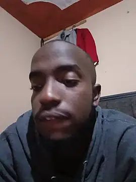 Snapshot of Earnthis chatting on July 17, 2026, 9:45 pm Earnthis online show from July 17, 2026, 9:45 pm