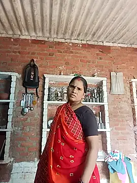 Snapshot of Hot_shiri chatting on July 8, 2026, 7:53 am Hot shiri online show from July 8, 2026, 7:53 am