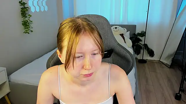 Snapshot of LiliTiny chatting on August 7, 2026, 1:22 am LiliTiny online show from August 7, 2026, 1:22 am