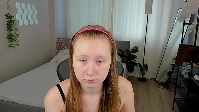 Snapshot of LiliTiny chatting on July 29, 2026, 1:16 am LiliTiny online show from July 29, 2026, 1:16 am