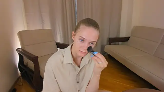 FemMantis online show from June 26, 2026, 7:14 am