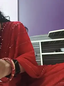 Snapshot of Night_Queen24 chatting on July 6, 2026, 2:35 pm Night Queen24 online show from July 6, 2026, 2:35 pm