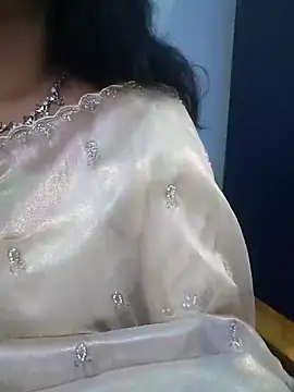 Zaara-Rose online show from June 27, 2026, 5:30 pm