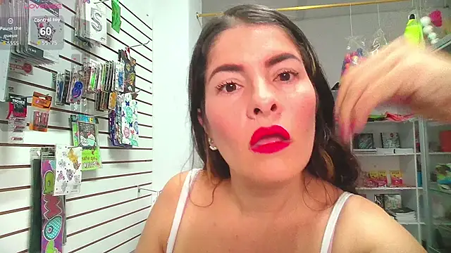 Snapshot of juanamoretti chatting on July 8, 2026, 3:56 pm juanamoretti online show from July 8, 2026, 3:56 pm