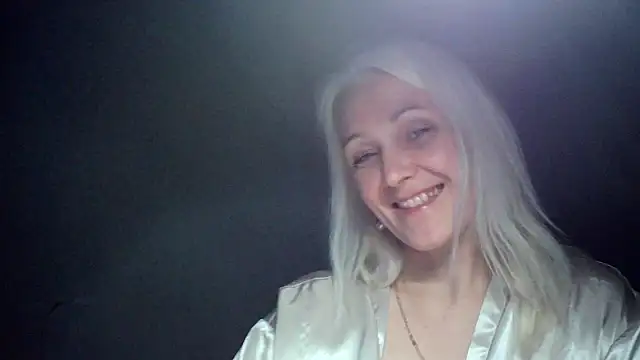 Snapshot of Calissako chatting on July 4, 2026, 7:18 pm Calissako online show from July 4, 2026, 7:18 pm