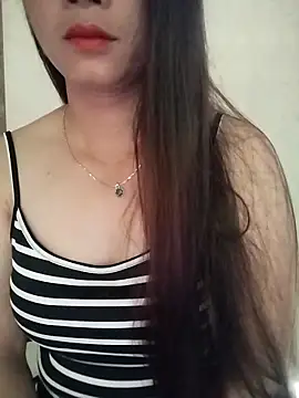 Snapshot of Nee_kitty chatting on June 20, 2026, 11:54 pm Nee kitty online show from June 20, 2026, 11:54 pm