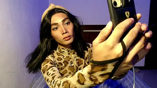 your rafaela00 online show from June 20, 2026, 3:39 pm