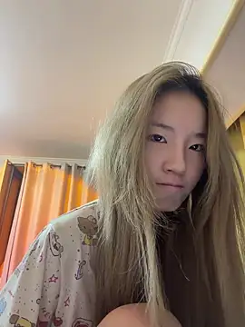 Uugirl00 online show from July 10, 2026, 3:56 pm
