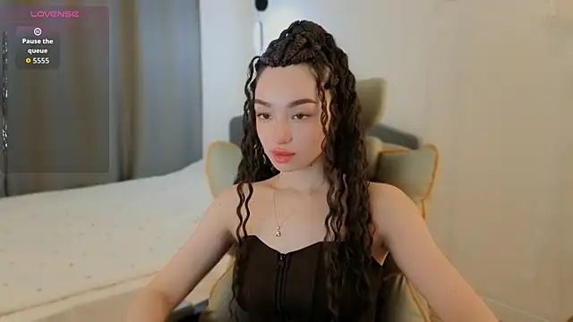 Snapshot of cherrylatte chatting on August 3, 2026, 7:09 pm cherrylatte online show from August 3, 2026, 7:09 pm