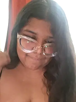 Snapshot of Delya_soloexperimento chatting on June 30, 2026, 4:51 pm Delya soloexperimento online show from June 30, 2026, 4:51 pm