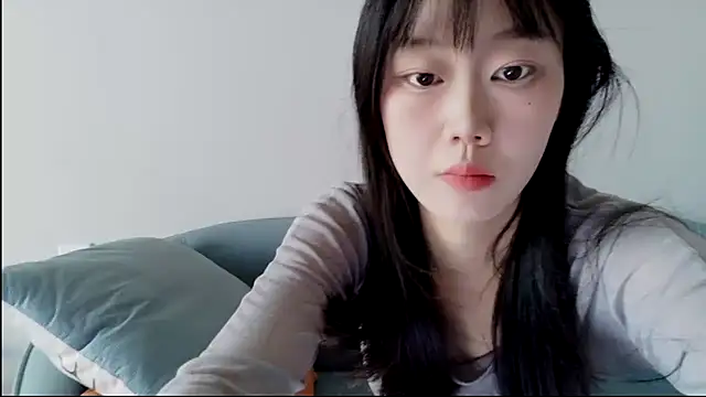 yuyu9988 online show from July 23, 2026, 2:09 am