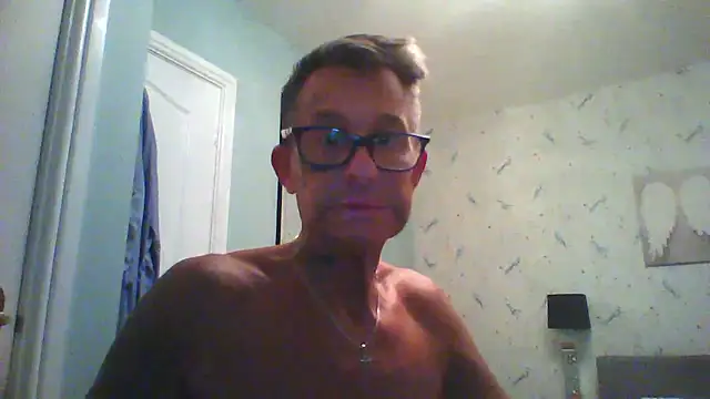 Snapshot of TheKnobSlobberer chatting on July 10, 2026, 9:48 pm TheKnobSlobberer online show from July 10, 2026, 9:48 pm