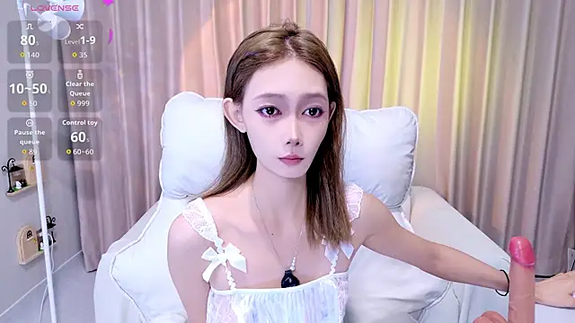 Snapshot of YangYang-0805 chatting on June 25, 2026, 5:05 am YangYang-0805 online show from June 25, 2026, 5:05 am