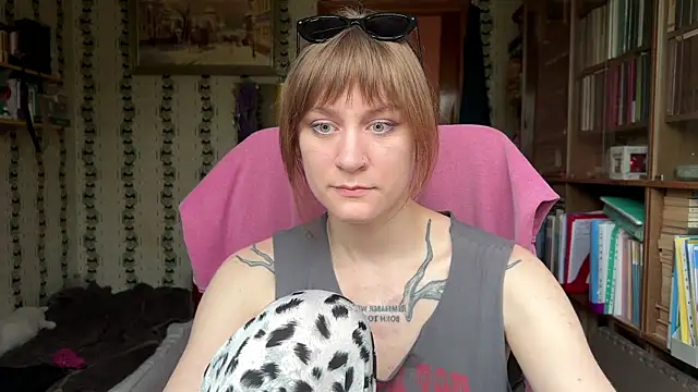 Retro Marie online show from June 26, 2026, 8:20 am