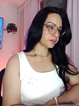 WandaArias online show from July 2, 2026, 12:11 am