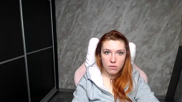 Reginasmilee online show from February 8, 2026, 1:58 am