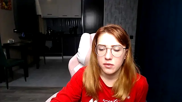 Reginasmilee online show from October 30, 2025, 12:42 am