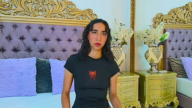JessieLeoni online show from June 25, 2026, 8:47 pm