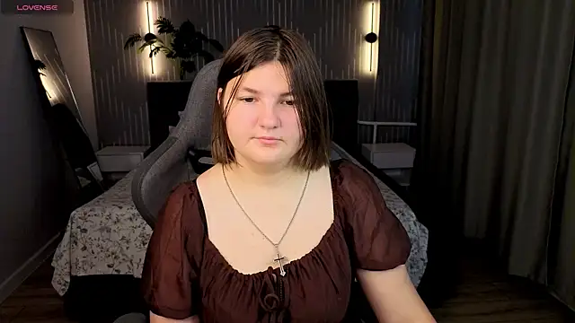 Snapshot of KittyLiikk chatting on July 11, 2026, 12:55 am KittyLiikk online show from July 11, 2026, 12:55 am