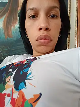 sinai sexy online show from June 30, 2026, 12:27 pm