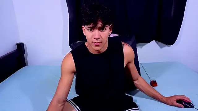 Noah  Dick online show from July 28, 2026, 6:21 am