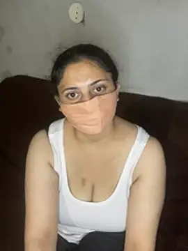 hot jassica online show from June 29, 2026, 5:23 pm