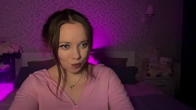 Snapshot of aneutta chatting on June 28, 2026, 9:10 pm aneutta online show from June 28, 2026, 9:10 pm